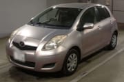 TOYOTA VITZ preview 1
