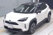 TOYOTA YARIS CROSS preview 1