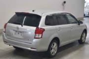 TOYOTA COROLLA FIELDER preview 2