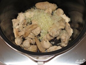 Тушеная курица с картофелем в мультиварке - фото шаг 2