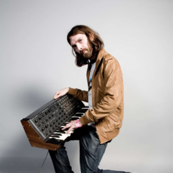 Breakbot