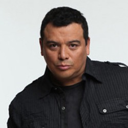 Carlos Mencia