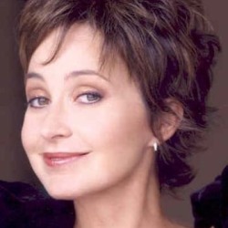 Annie Potts