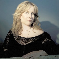 Gretchen Peters