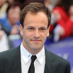 Jonny Lee Miller