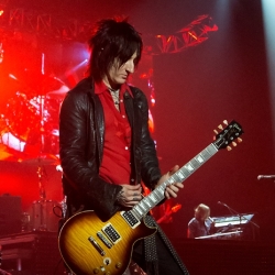 Richard Fortus