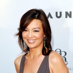 Ming-Na Wen