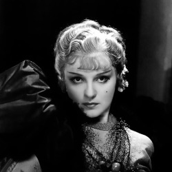 Anna Sten