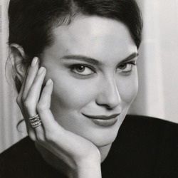 Shalom Harlow
