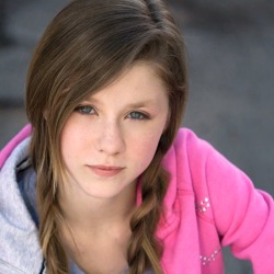 Alana Lee