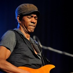 Greg Howe