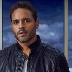 Daniel Sunjata