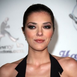 Adrianne Curry