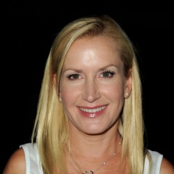 Angela Kinsey