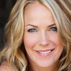 Andrea Anders