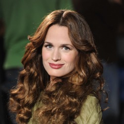 Elizabeth Reaser