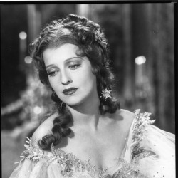 Jeanette MacDonald