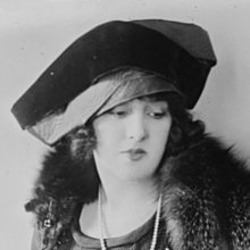 Estelle Taylor
