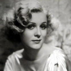 Gloria Stuart