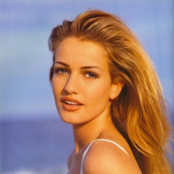 Karen Mulder