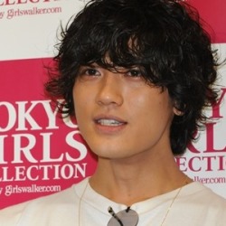 Jin Akanishi