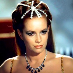 Luciana Paluzzi