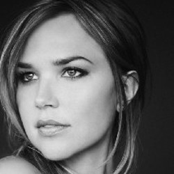 Arielle Kebbel