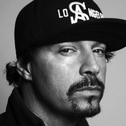 DJ Muggs