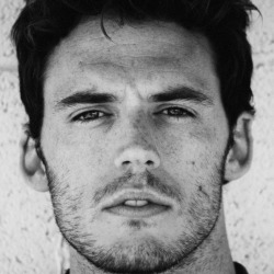 Sam Claflin