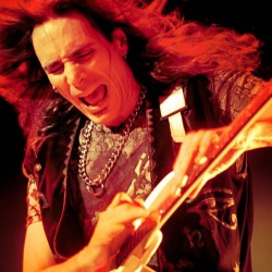Steve Vai