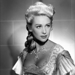 Martine Carol