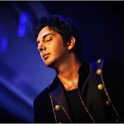 Farzad Farzin