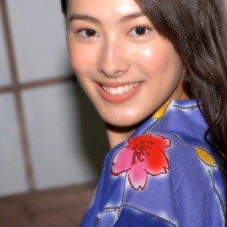Isabella Leong