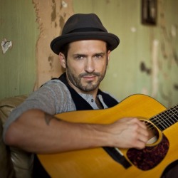 Tony Lucca