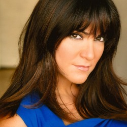 Shoshana Bean