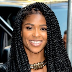 Simone Battle