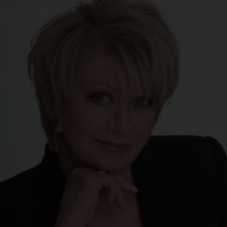 Elaine Paige