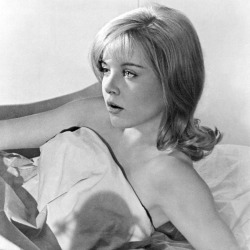 Sue Lyon