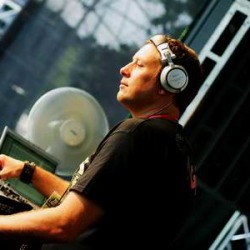 DJ Umek