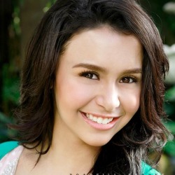 Yassi Pressman