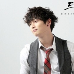 Jeong Jinwoon