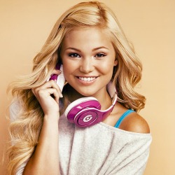 Olivia Holt
