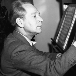Oliver Wallace