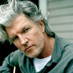 Tim Finn