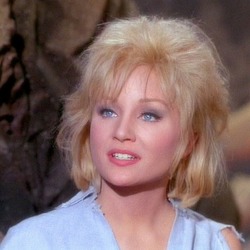 Susan Oliver