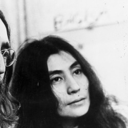 Yoko Ono