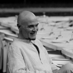 Howard Crook