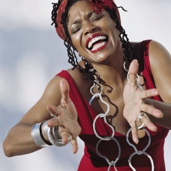 Dee Dee Bridgewater