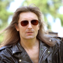 Aleš Brichta