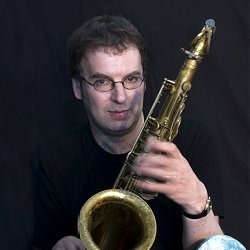 Theo Travis